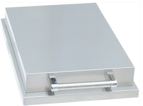 KoKoMo single side burner with stainless steel lid and polished handle for outdoor kitchens